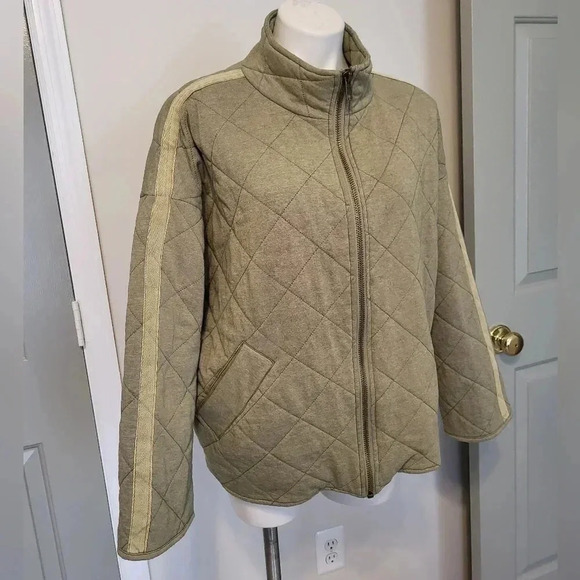 Bagatelle Collection Tan/Brown/Green Quilted Dolman Sleeve Full Zip Jacket(L) - Picture 3 of 14